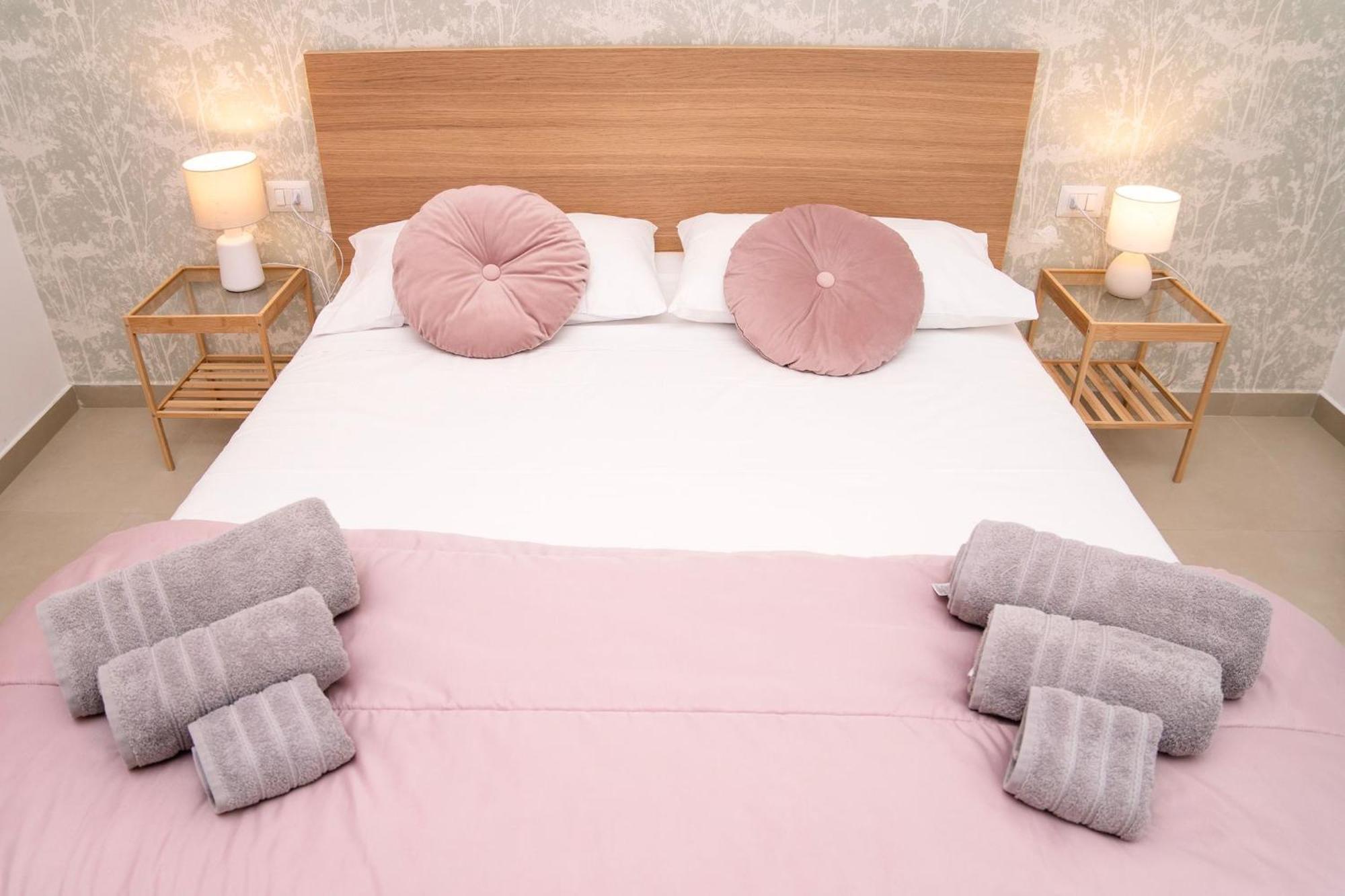 Domus Carmela Bed and Breakfast Νάπολη Εξωτερικό φωτογραφία